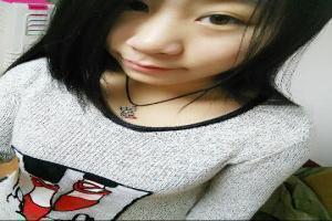 小小的追球朱正廷
